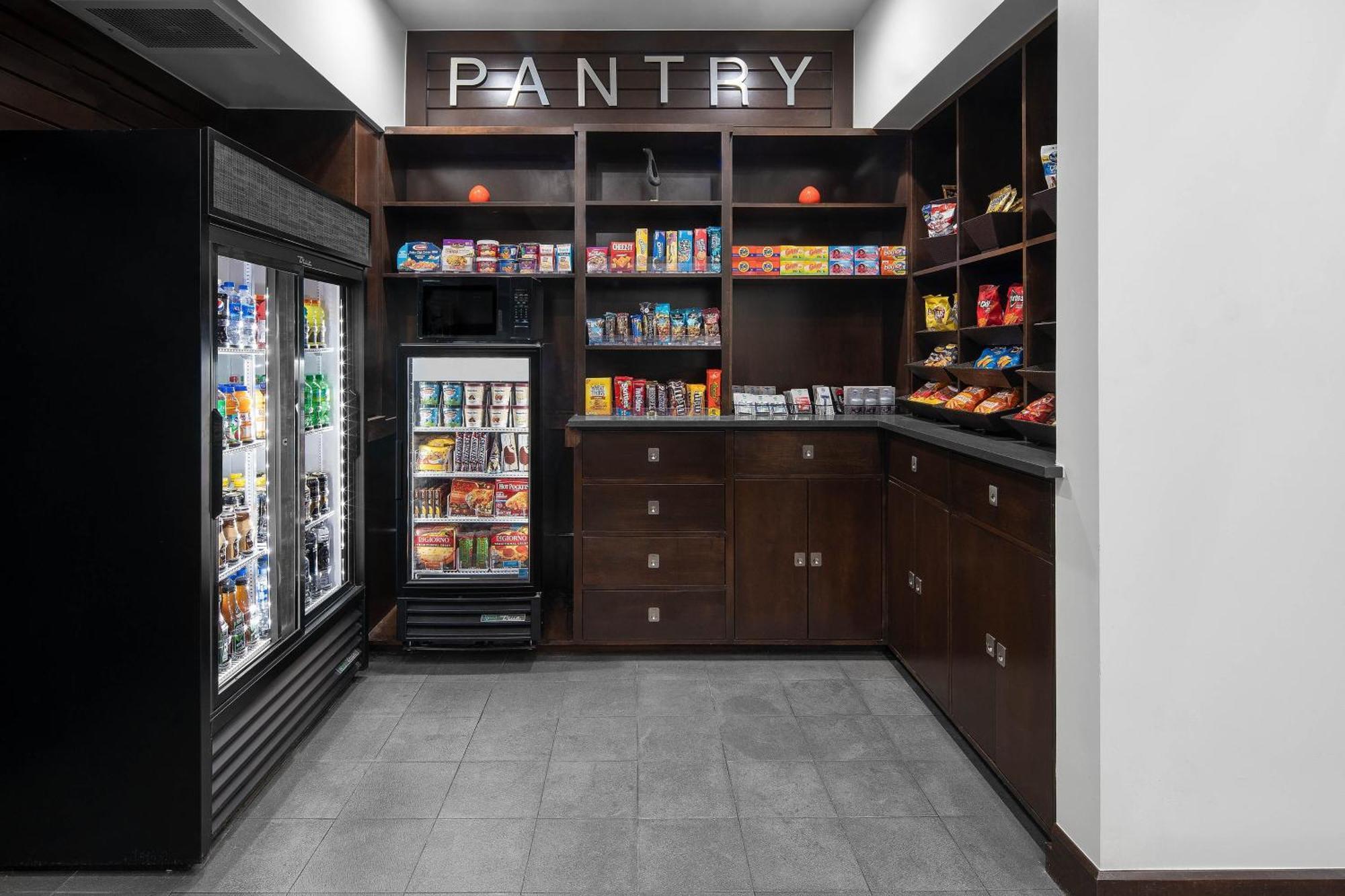 俄克拉荷马城机场福朋喜来登酒店 奧克拉荷馬 外观 照片
